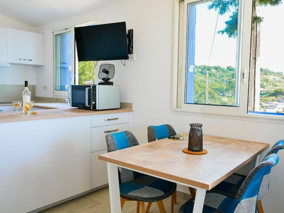 Maisonnette Avec Vue Sur La Mer Exceptionnelle Carqueiranne Zewnętrze zdjęcie